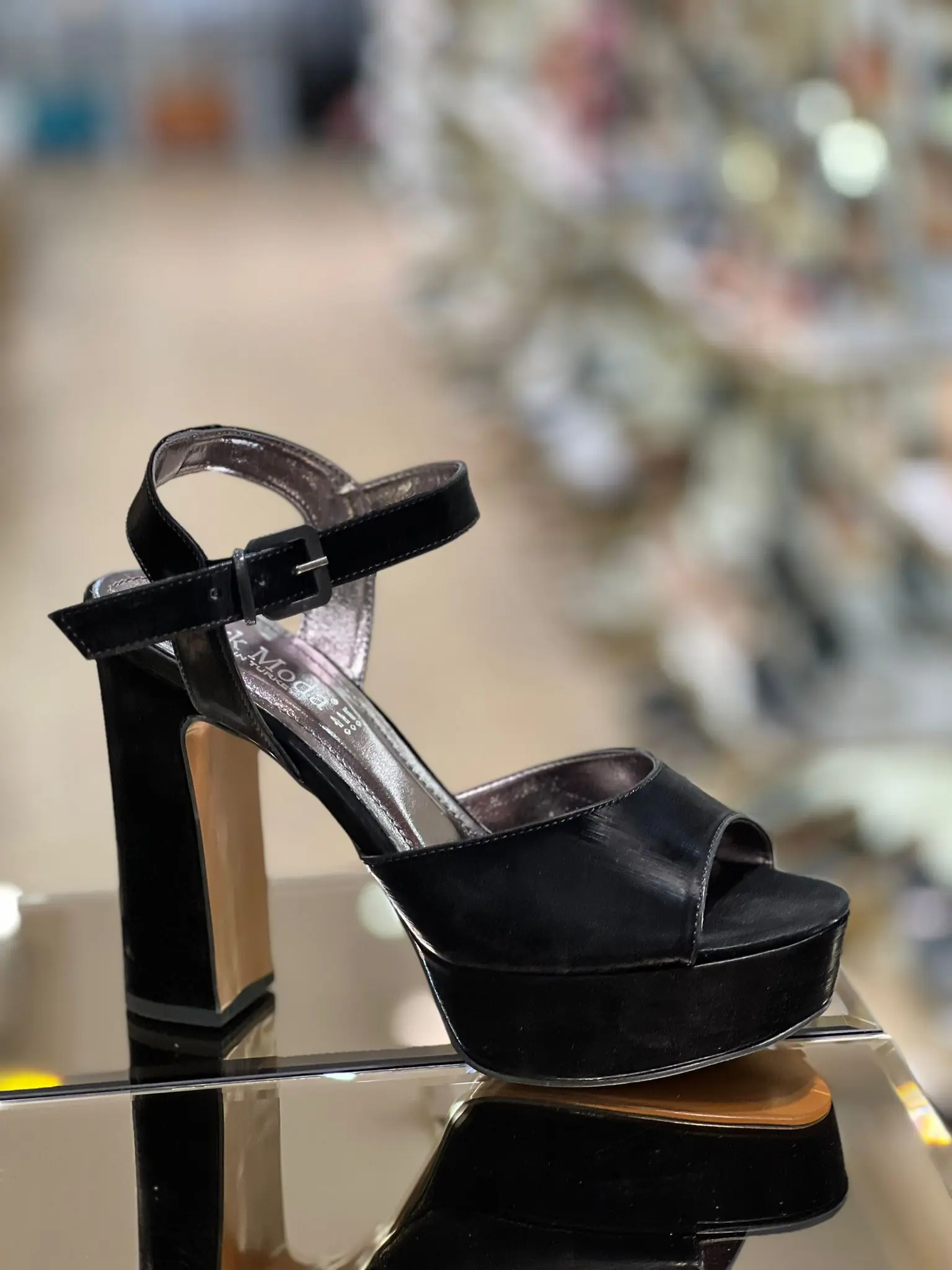 PRK MODA SADE VE ŞIK PLATFORM TOPUKLU AYAKKABI  4379